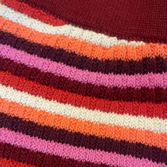Sezane Eliam Shorts. Striped Knit. Size Small. Burgundy white orange red pink - Picture 6 of 9